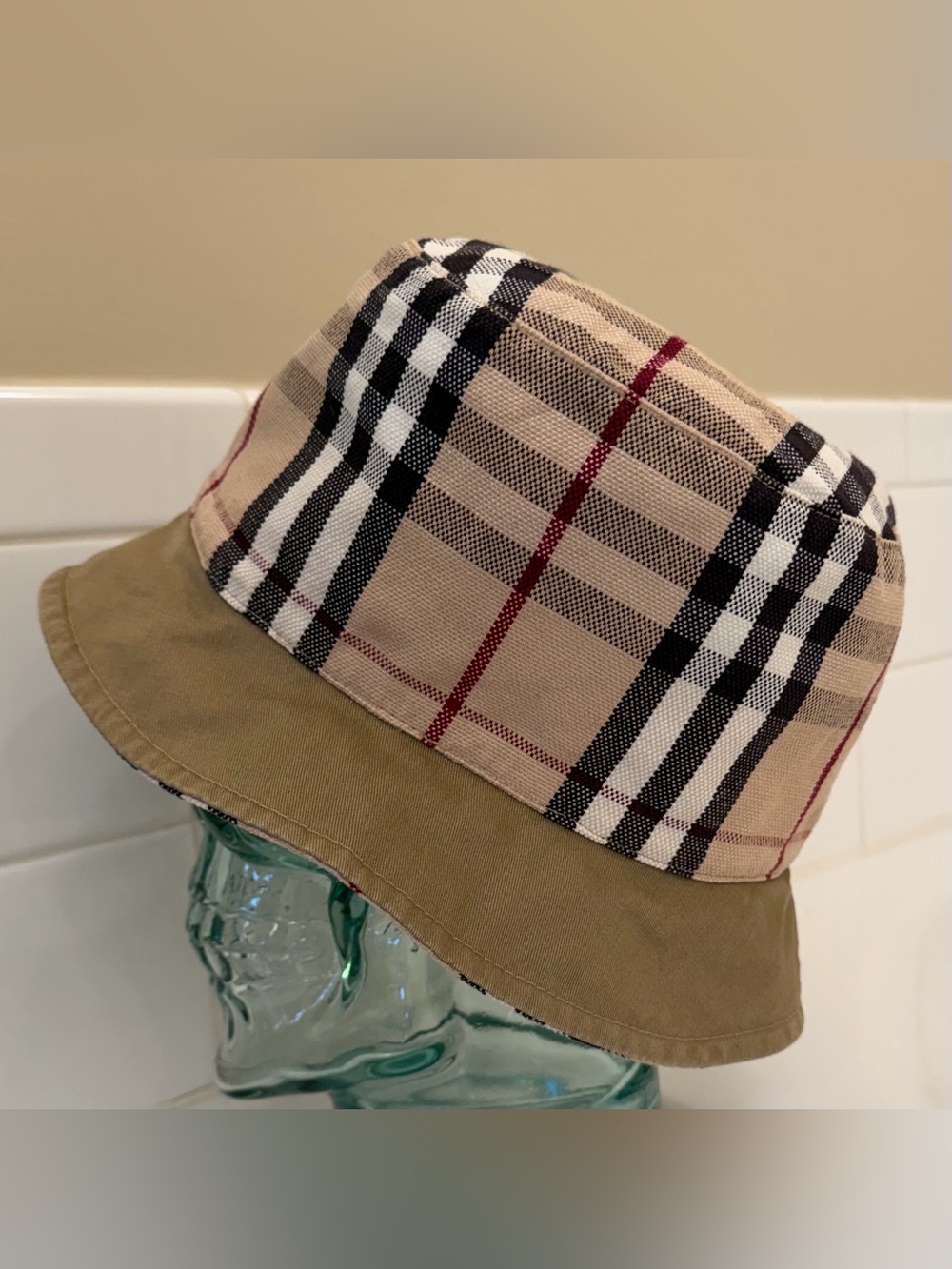 Vintage Burberry Nova Check Plaid Bucket Hat